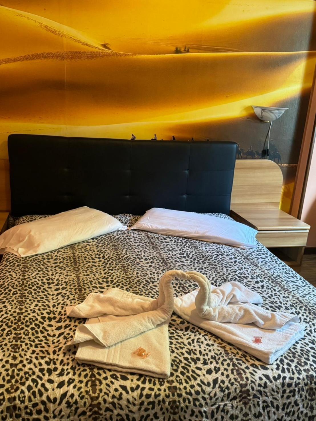 Sleep Well Hotel Total 2 Stelle Пизоние Екстериор снимка